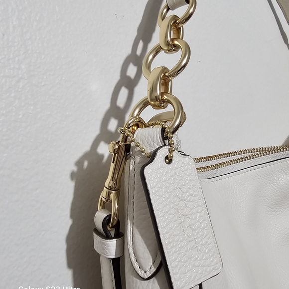 Authentic Coach hobo Handbag - Picture 2 of 12